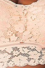 Cargar imagen en el visor de la galería, JadyK Juliette Full Size Crisscross Lace Bralette
